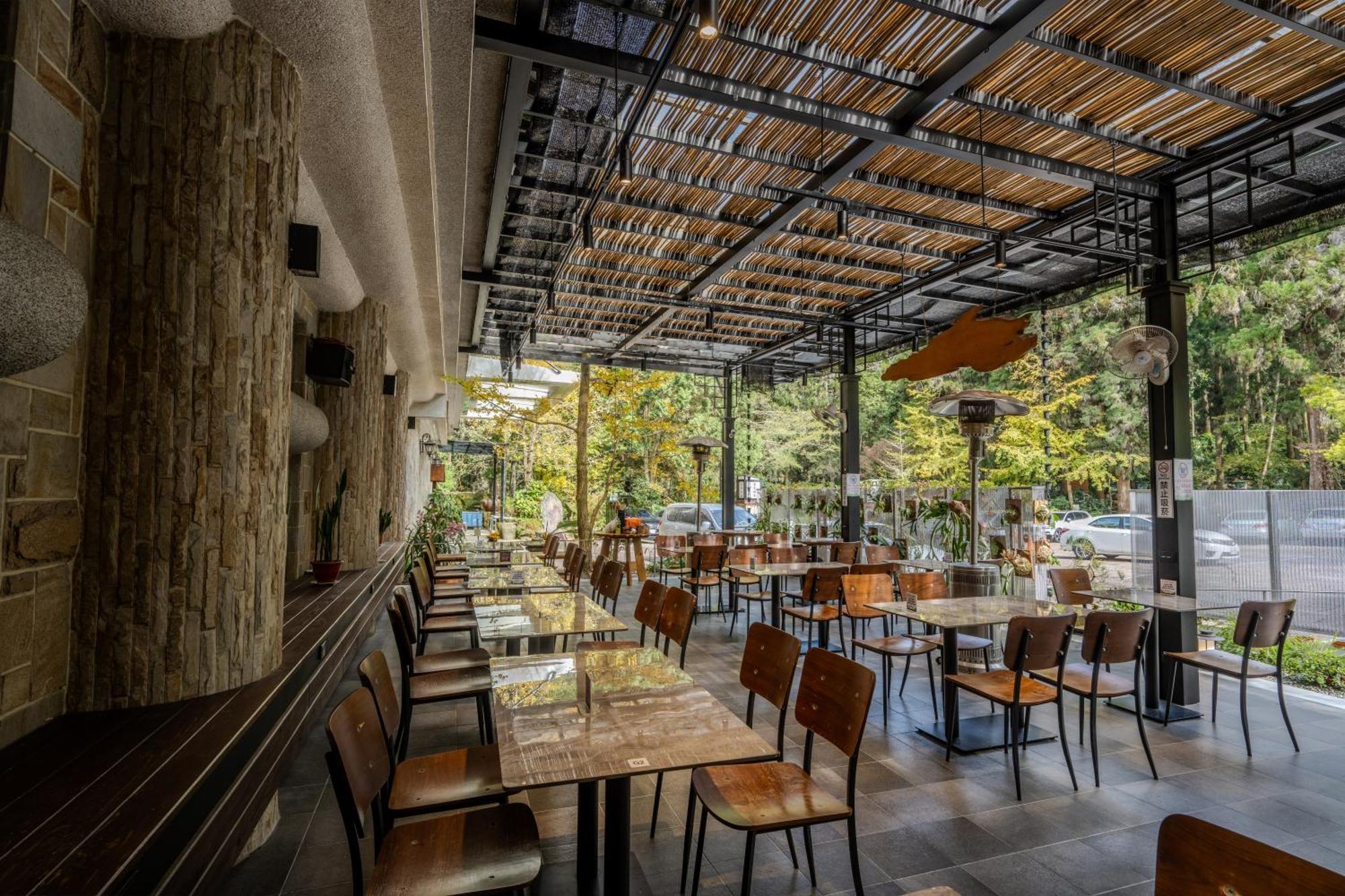 Ginkgo Hotel Lugu Exterior photo